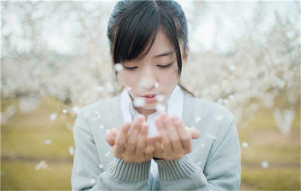 和田怀孕后验血多久可以知道男女(怀孕后多久可以验血检查出来)